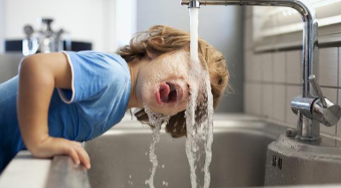 家里水质太差 如何选购净水器？