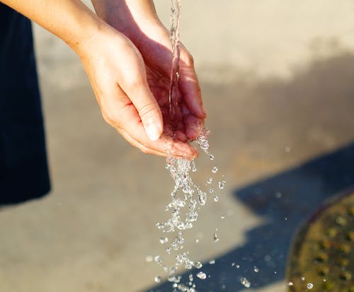 污水处理厂处理污水技术研究